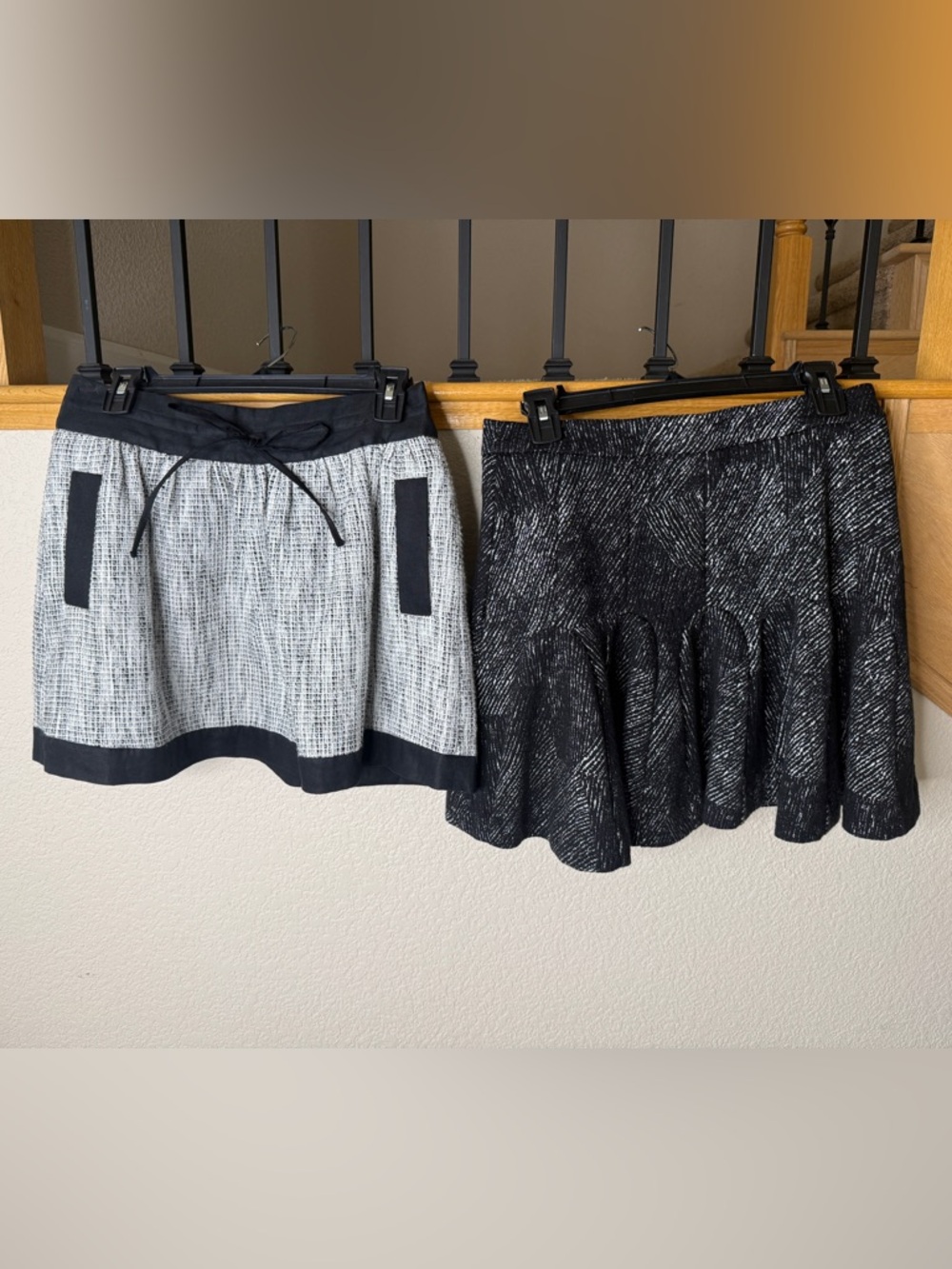 Banana Republic Size 4P Skirt Bundle Petite Cute (2 Skirts)